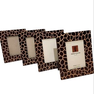 4 Wood Frames (5"x7" photos) Giraffe